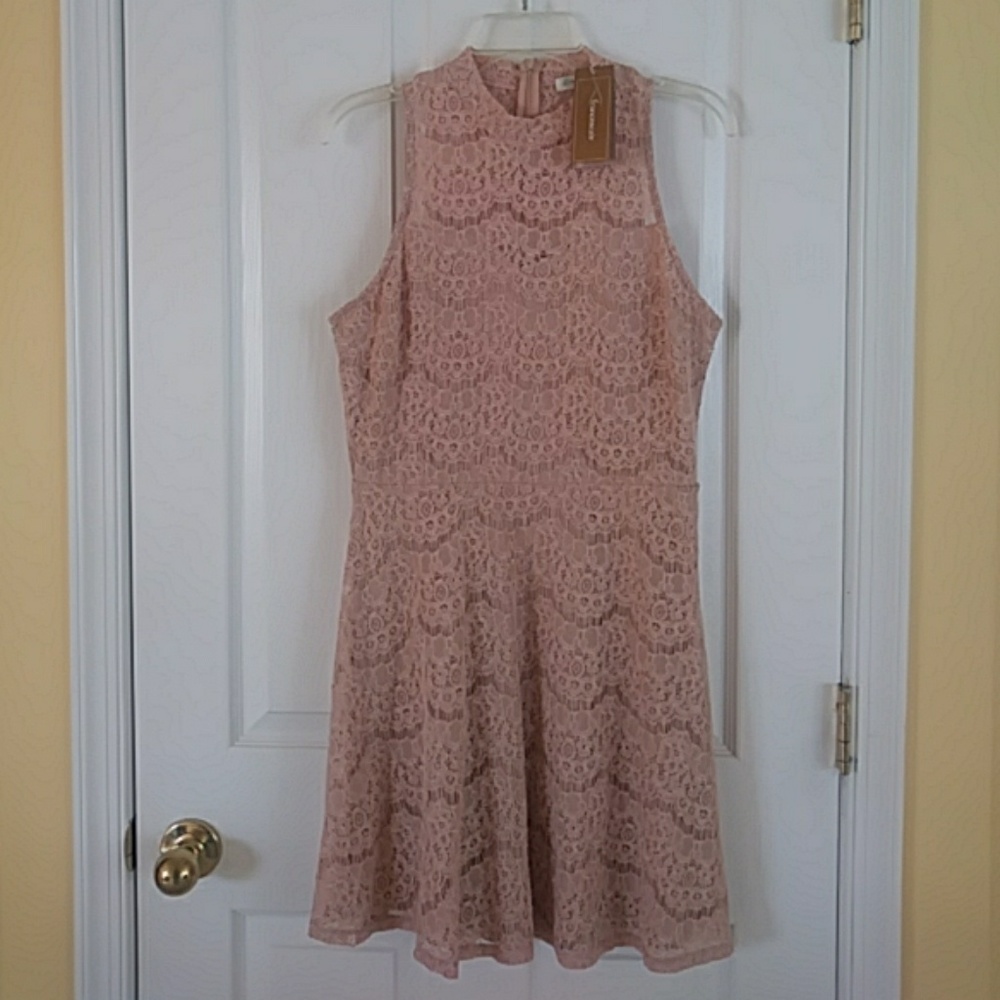 Francesca's lace dress